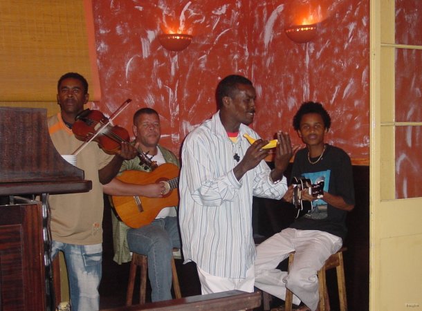 39- Banda Pritin 